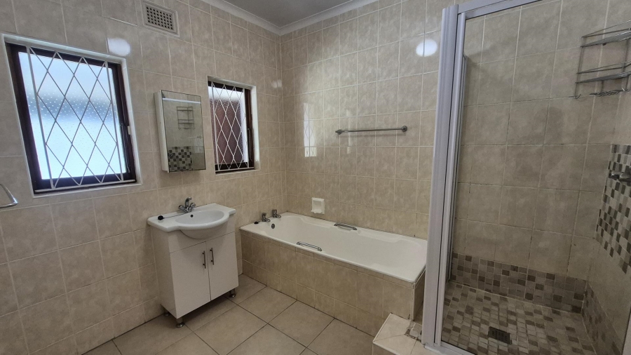 4 Bedroom Property for Sale in Boughton KwaZulu-Natal
