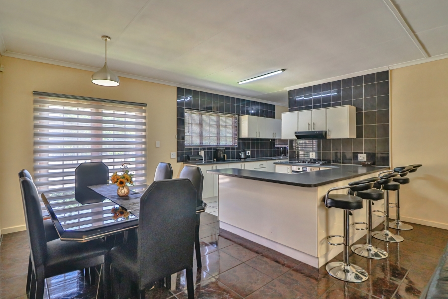 3 Bedroom Property for Sale in Chase Valley KwaZulu-Natal