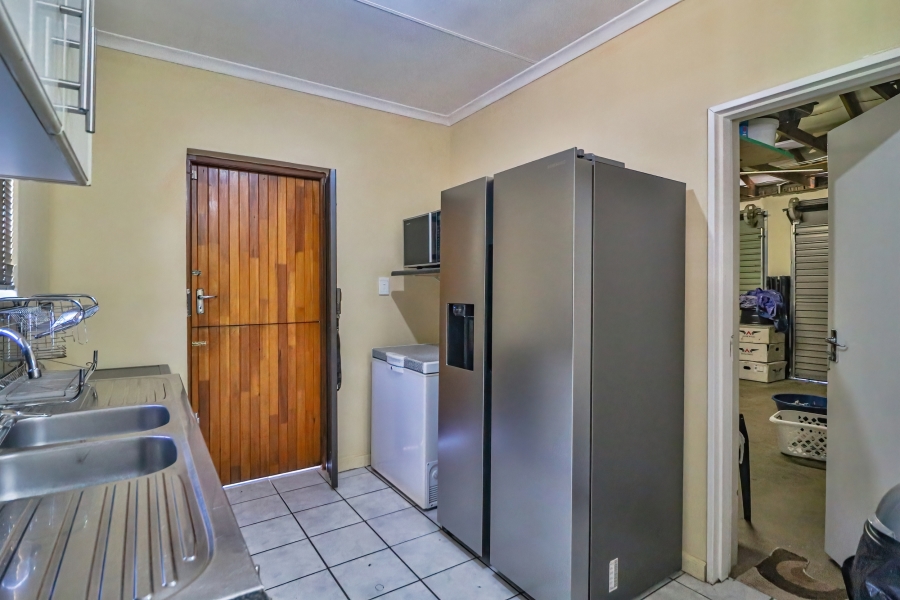 3 Bedroom Property for Sale in Chase Valley KwaZulu-Natal