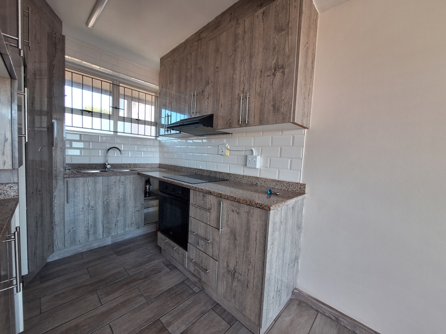 To Let 2 Bedroom Property for Rent in Bulwer KwaZulu-Natal