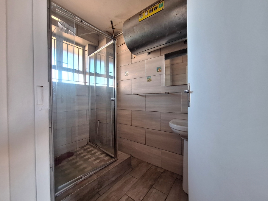 To Let 2 Bedroom Property for Rent in Bulwer KwaZulu-Natal