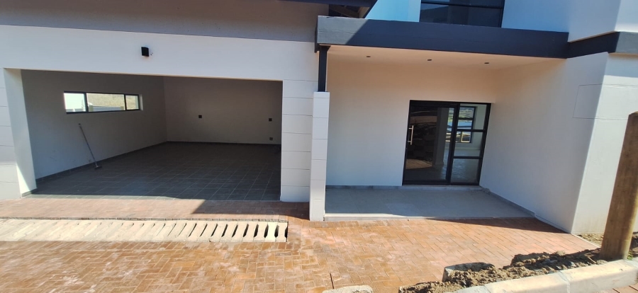3 Bedroom Property for Sale in Palm Lakes Estate KwaZulu-Natal