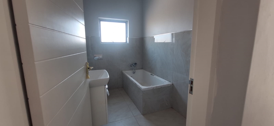 3 Bedroom Property for Sale in Palm Lakes Estate KwaZulu-Natal