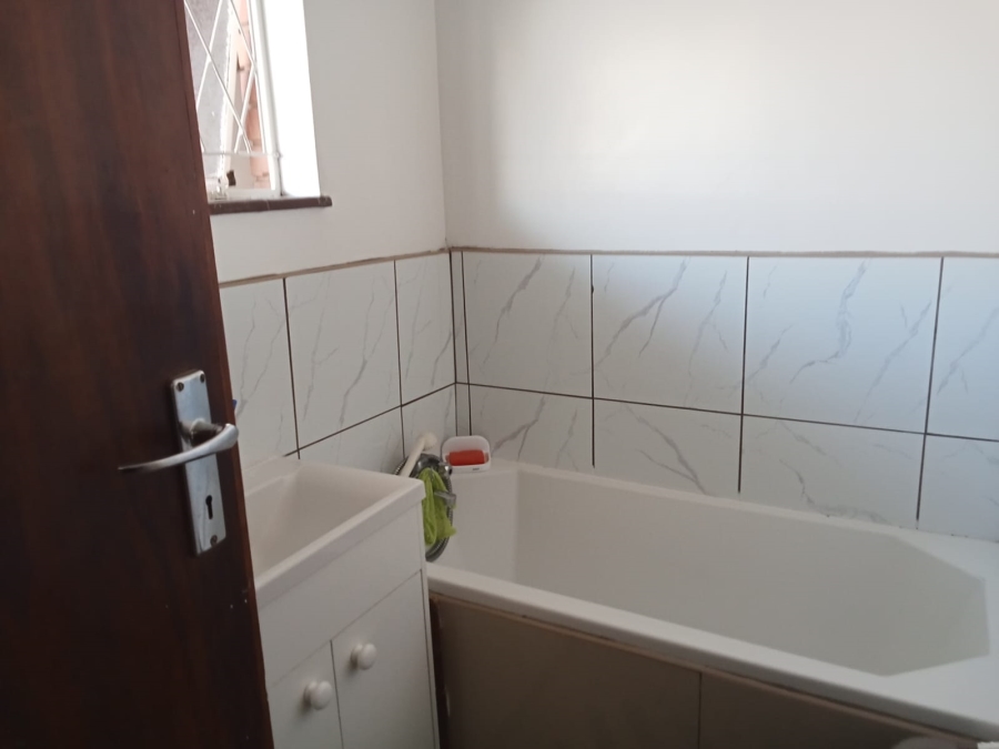 2 Bedroom Property for Sale in Pelham KwaZulu-Natal