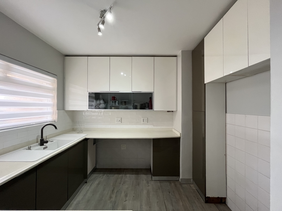 2 Bedroom Property for Sale in Morningside KwaZulu-Natal