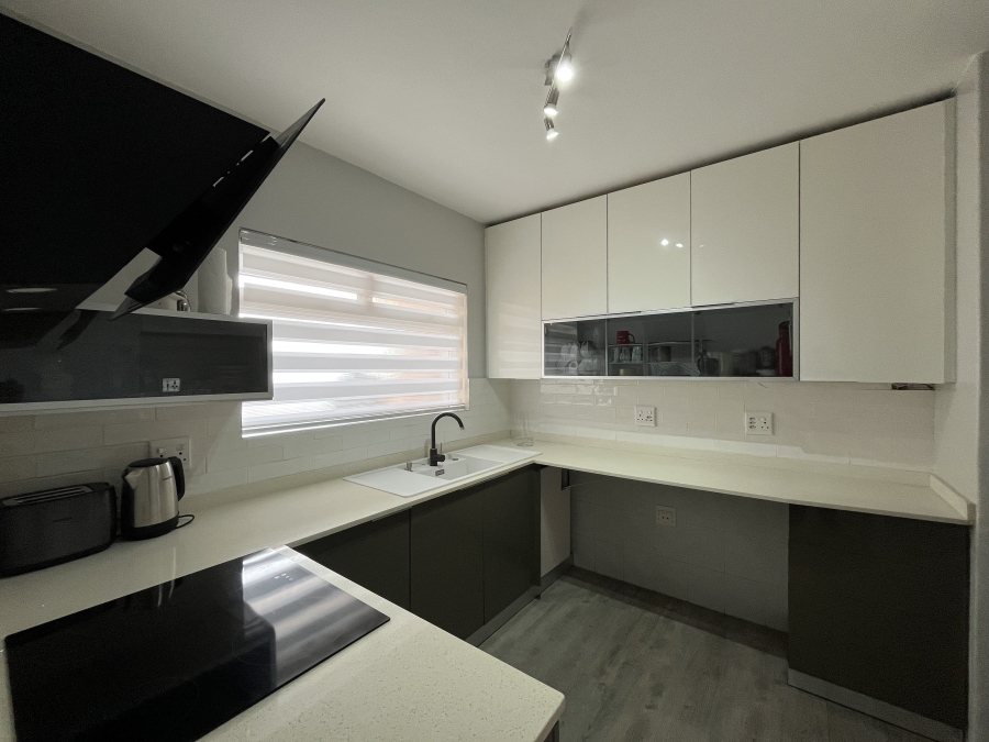 2 Bedroom Property for Sale in Morningside KwaZulu-Natal