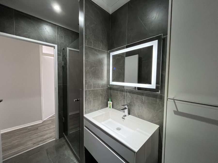 2 Bedroom Property for Sale in Morningside KwaZulu-Natal