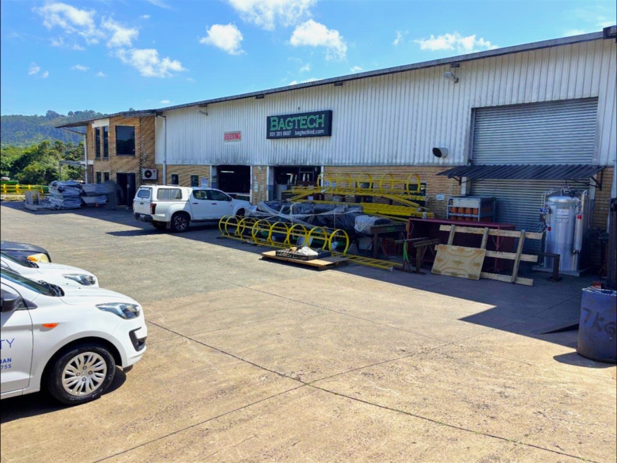To Let Commercial Property for Rent in Mahogany Ridge KwaZulu-Natal