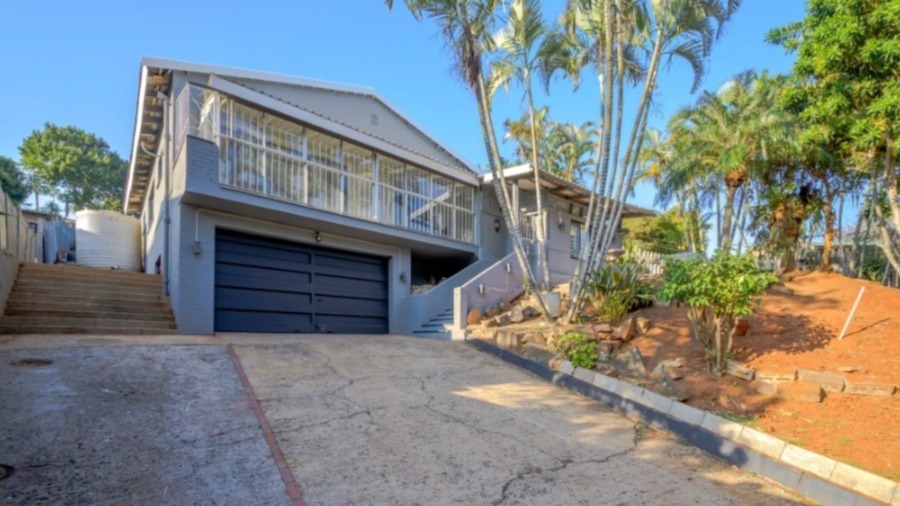 6 Bedroom Property for Sale in Durban North KwaZulu-Natal