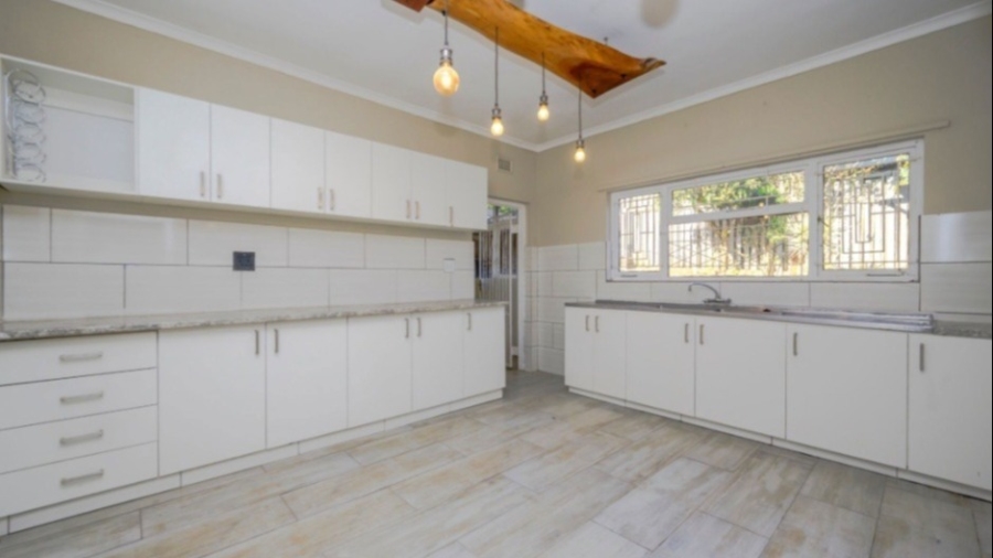 6 Bedroom Property for Sale in Durban North KwaZulu-Natal