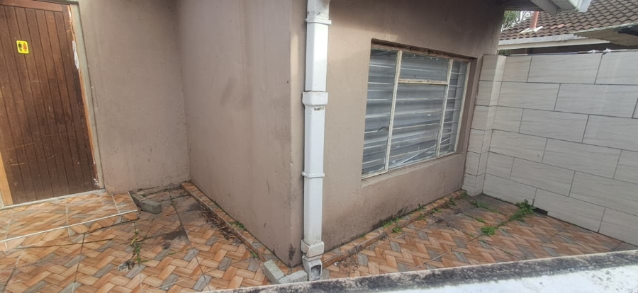 2 Bedroom Property for Sale in Arboretum KwaZulu-Natal
