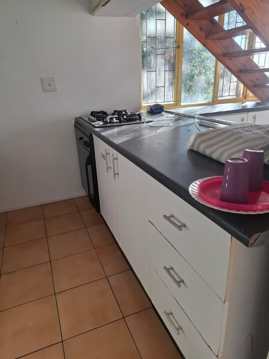 To Let 2 Bedroom Property for Rent in Westridge KwaZulu-Natal