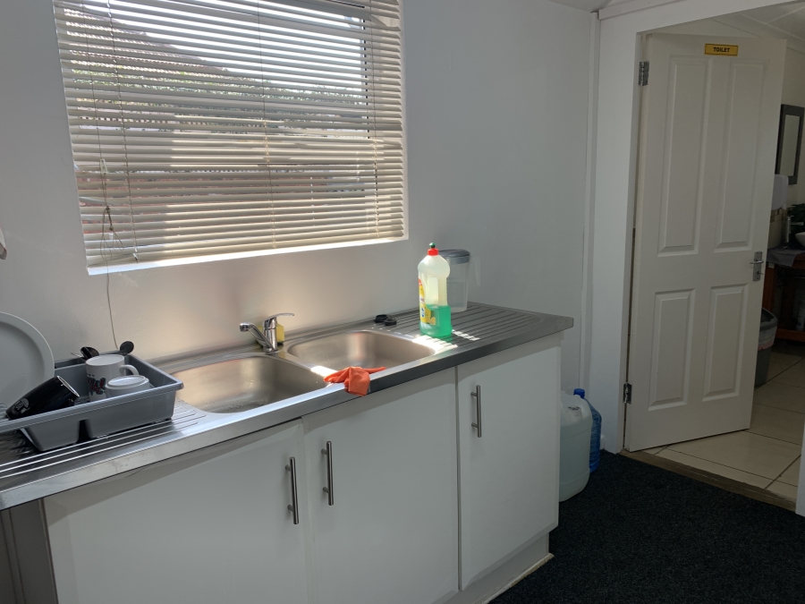 To Let Commercial Property for Rent in Durban North KwaZulu-Natal