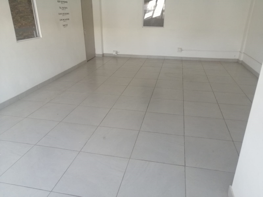 To Let Commercial Property for Rent in Glen Anil KwaZulu-Natal