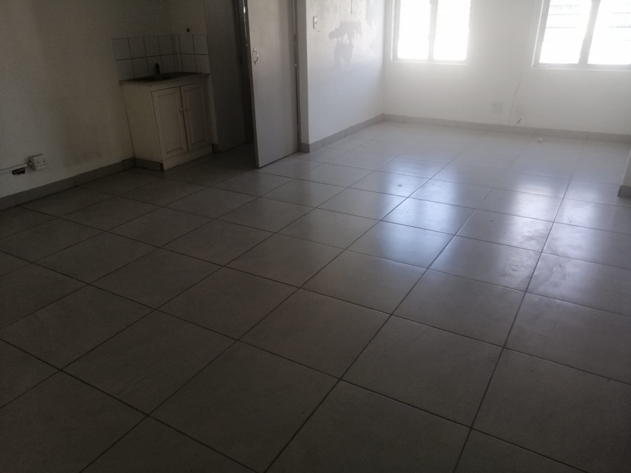 To Let Commercial Property for Rent in Glen Anil KwaZulu-Natal