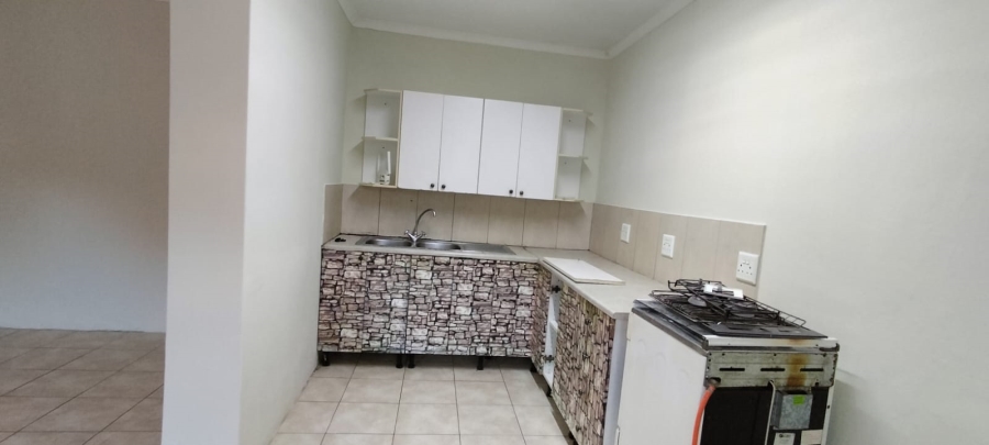 To Let 2 Bedroom Property for Rent in Amanzimtoti KwaZulu-Natal