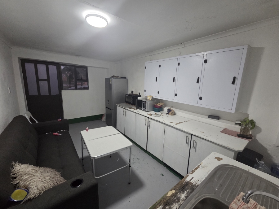 To Let 2 Bedroom Property for Rent in Bluff KwaZulu-Natal