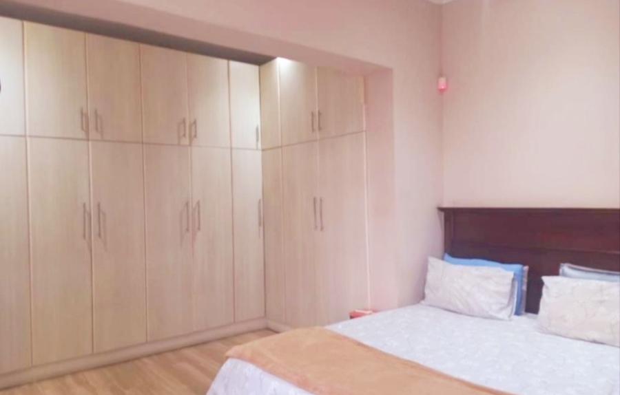 4 Bedroom Property for Sale in Bellair KwaZulu-Natal