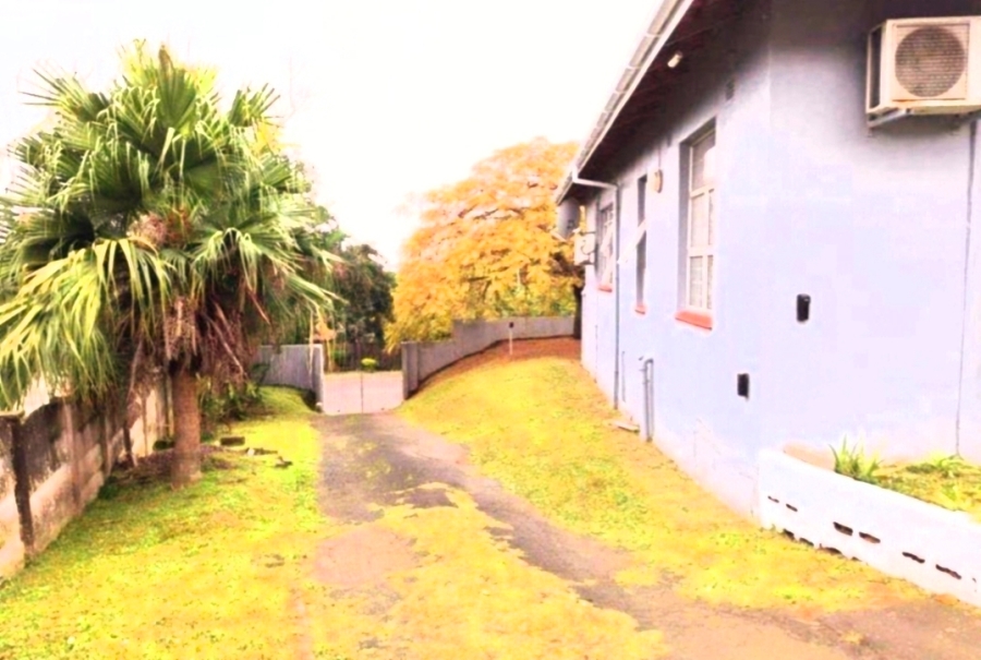 4 Bedroom Property for Sale in Bellair KwaZulu-Natal