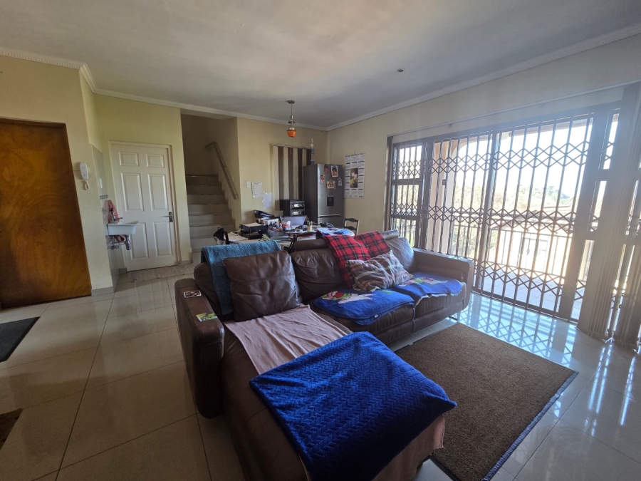 8 Bedroom Property for Sale in Shallcross KwaZulu-Natal