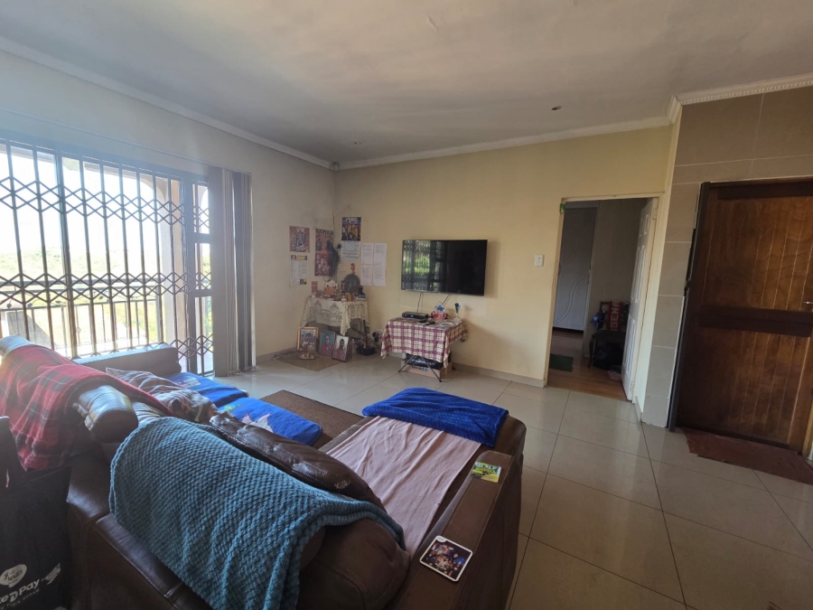 8 Bedroom Property for Sale in Shallcross KwaZulu-Natal