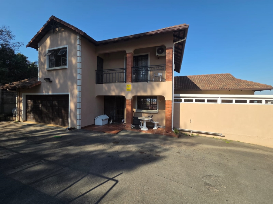 8 Bedroom Property for Sale in Shallcross KwaZulu-Natal