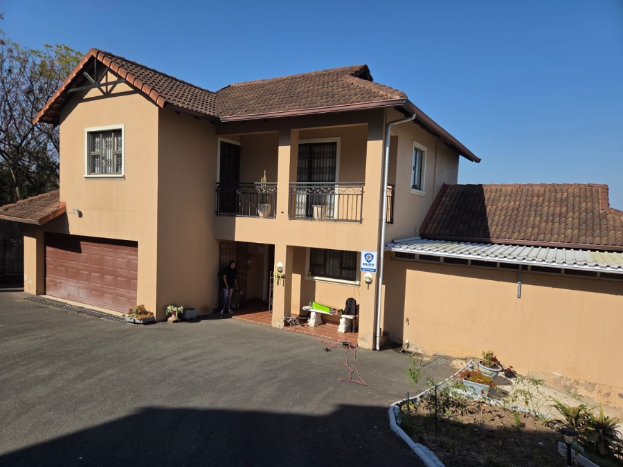 8 Bedroom Property for Sale in Shallcross KwaZulu-Natal