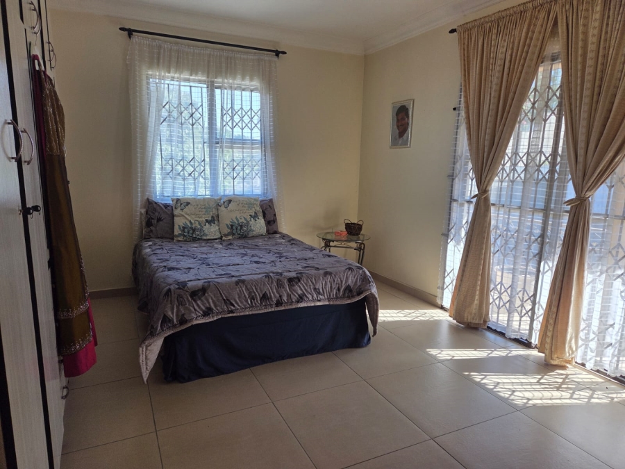8 Bedroom Property for Sale in Shallcross KwaZulu-Natal