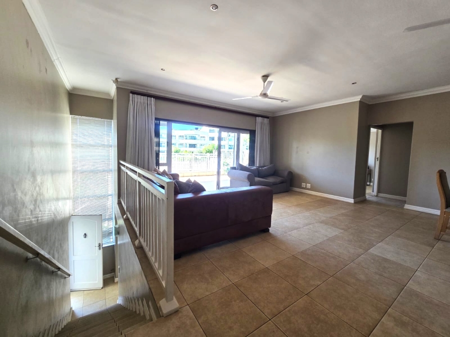To Let 4 Bedroom Property for Rent in Athlone KwaZulu-Natal
