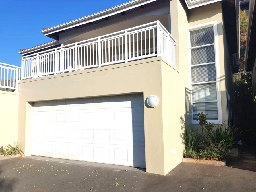 To Let 4 Bedroom Property for Rent in Athlone KwaZulu-Natal