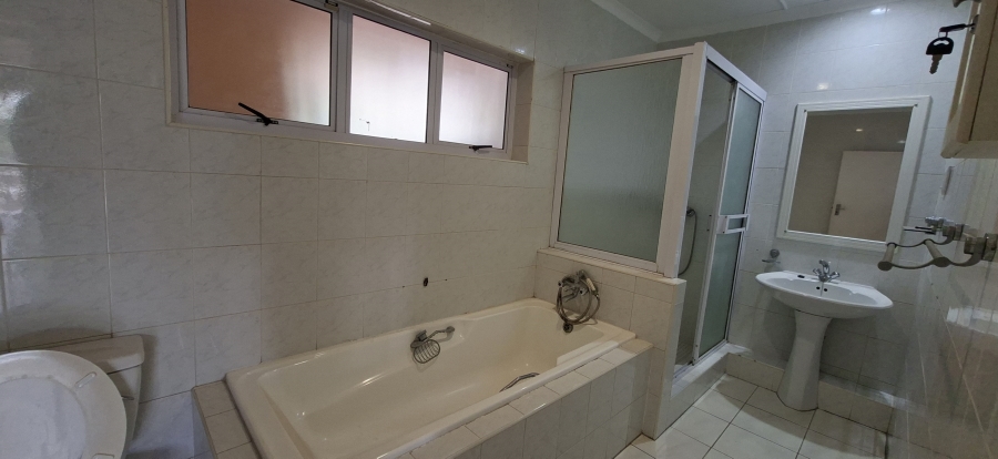 4 Bedroom Property for Sale in Ballito Central KwaZulu-Natal