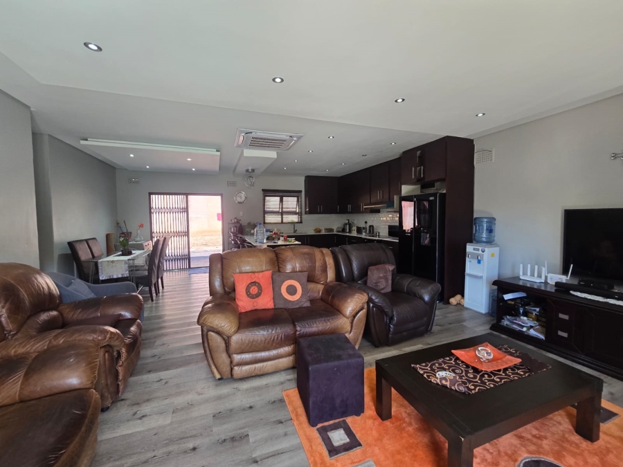 To Let 3 Bedroom Property for Rent in Park Hill KwaZulu-Natal