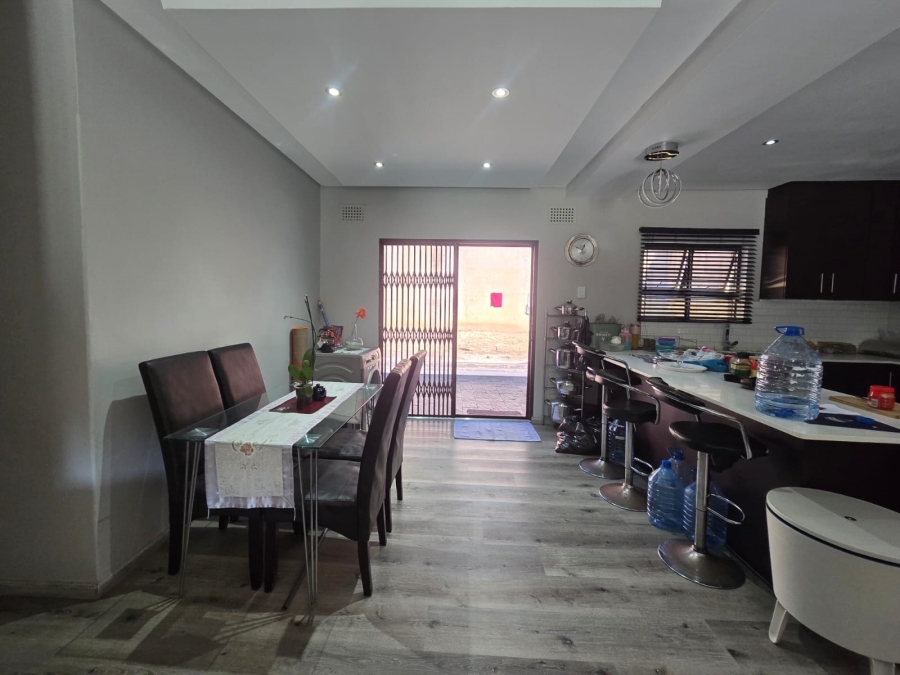 To Let 3 Bedroom Property for Rent in Park Hill KwaZulu-Natal