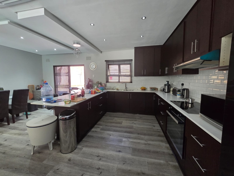 To Let 3 Bedroom Property for Rent in Park Hill KwaZulu-Natal