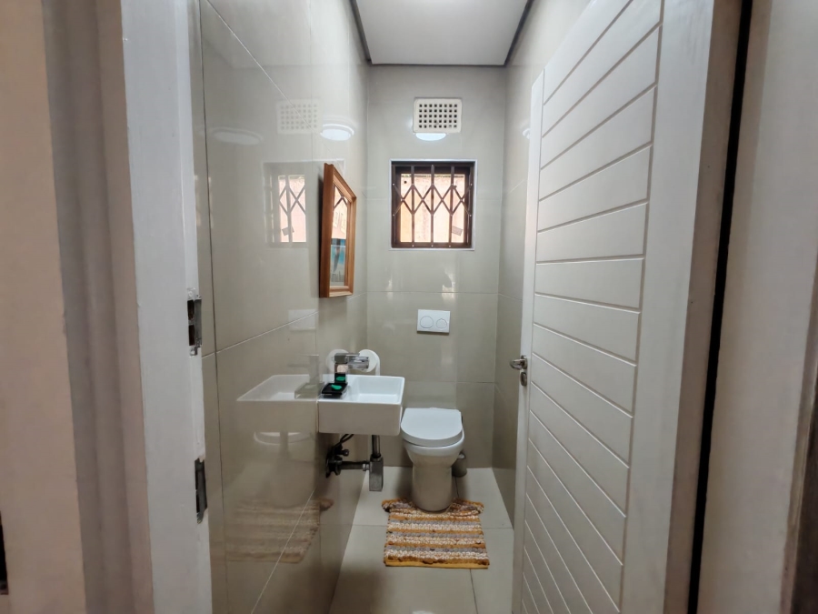 To Let 3 Bedroom Property for Rent in Park Hill KwaZulu-Natal
