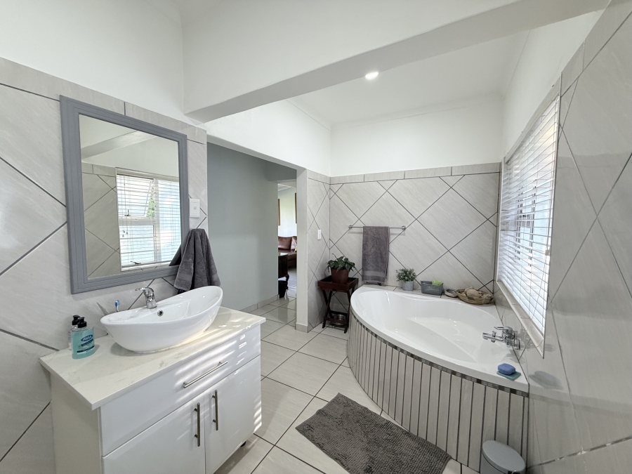 3 Bedroom Property for Sale in Mtunzini KwaZulu-Natal