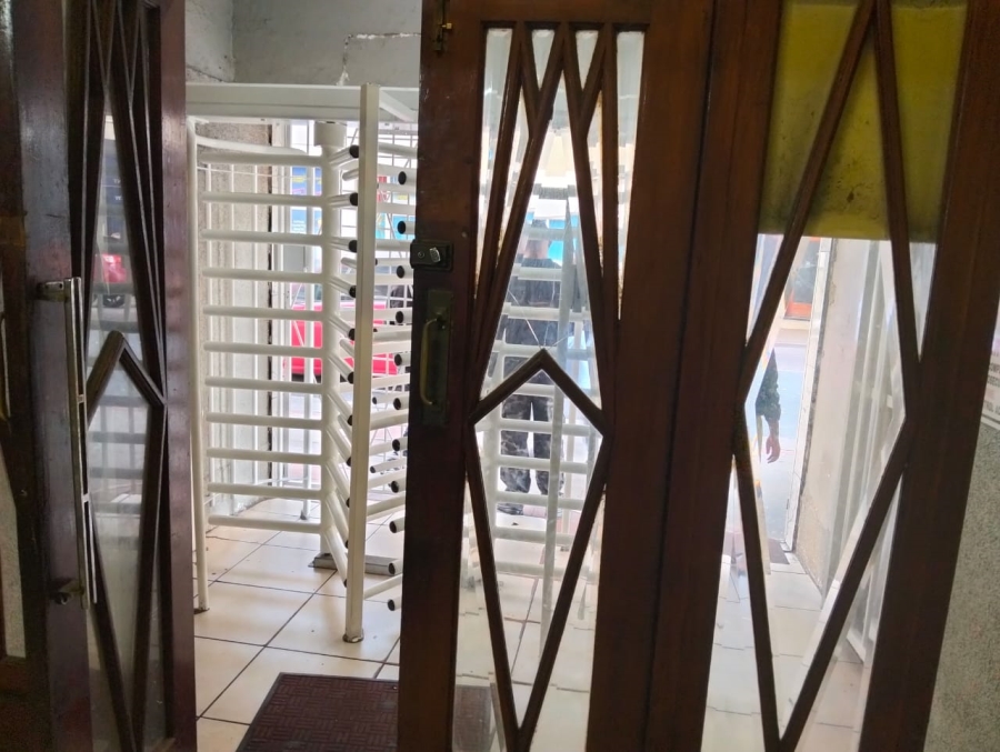 1 Bedroom Property for Sale in North Beach KwaZulu-Natal