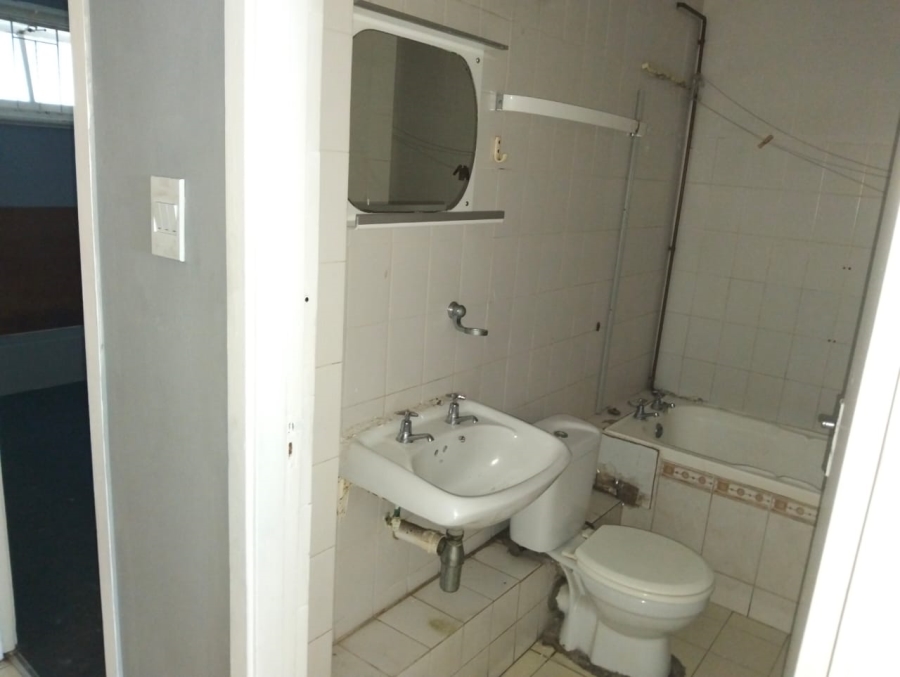 1 Bedroom Property for Sale in North Beach KwaZulu-Natal