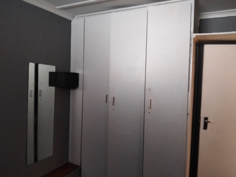 1 Bedroom Property for Sale in North Beach KwaZulu-Natal