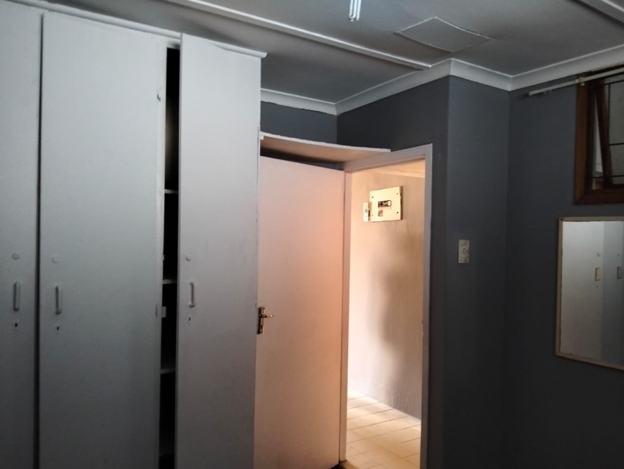 1 Bedroom Property for Sale in North Beach KwaZulu-Natal