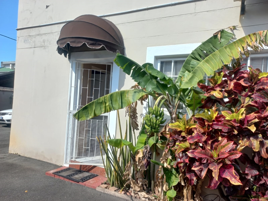 2 Bedroom Property for Sale in Glenwood KwaZulu-Natal