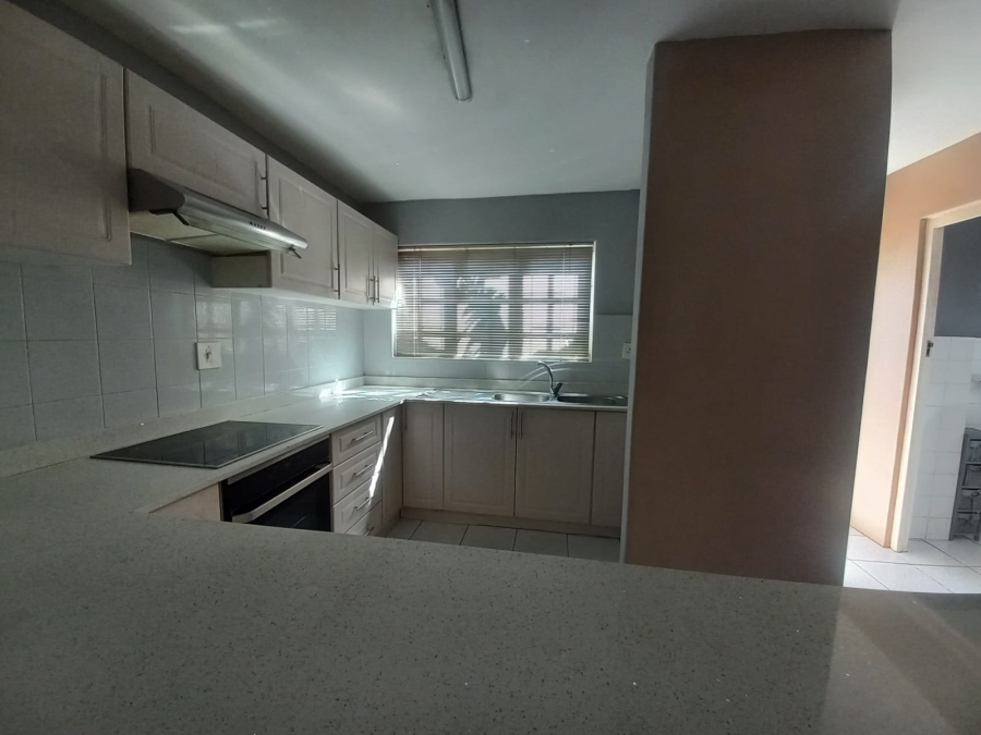 2 Bedroom Property for Sale in Glenwood KwaZulu-Natal