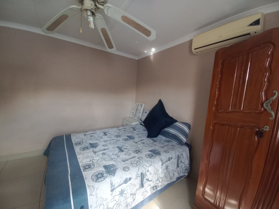2 Bedroom Property for Sale in Glenwood KwaZulu-Natal