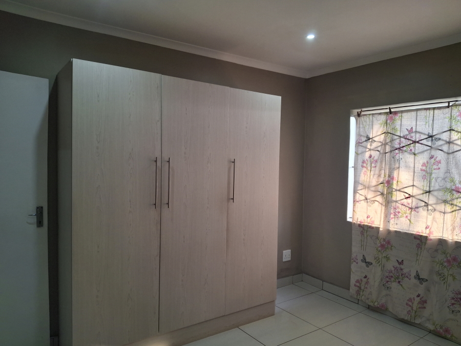 To Let 2 Bedroom Property for Rent in Howick West KwaZulu-Natal
