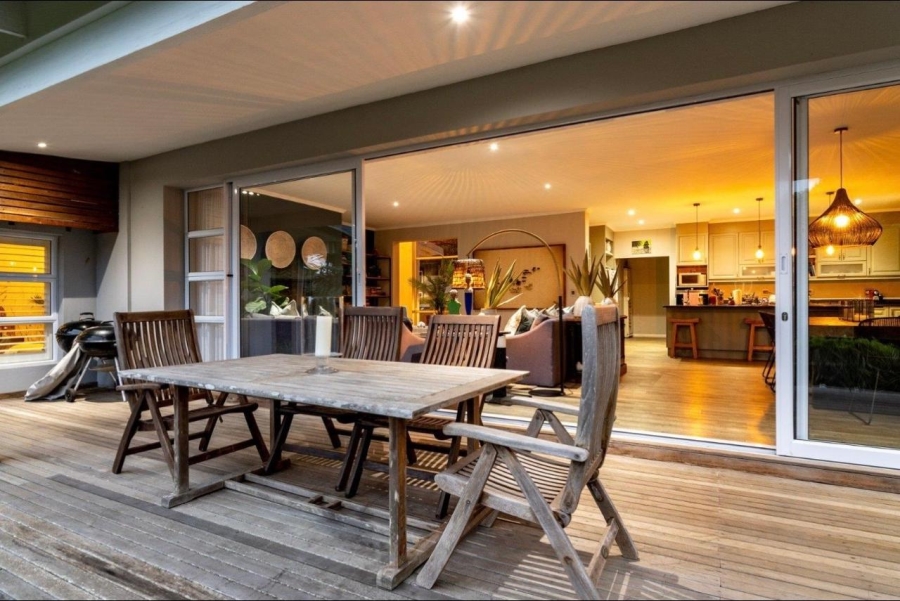 To Let 5 Bedroom Property for Rent in Simbithi Eco Estate KwaZulu-Natal