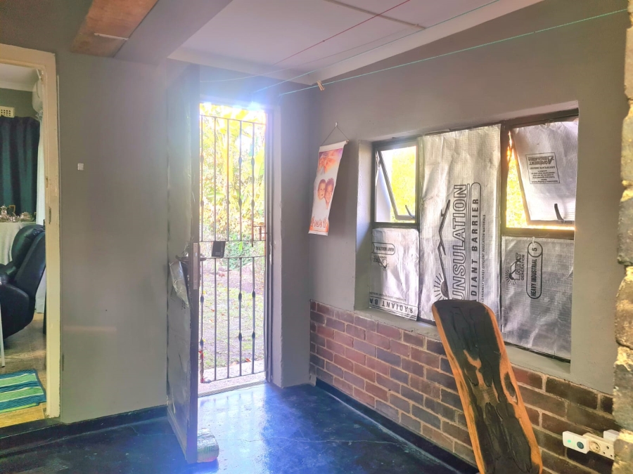 5 Bedroom Property for Sale in Mandeni KwaZulu-Natal