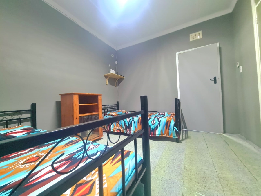 5 Bedroom Property for Sale in Mandeni KwaZulu-Natal