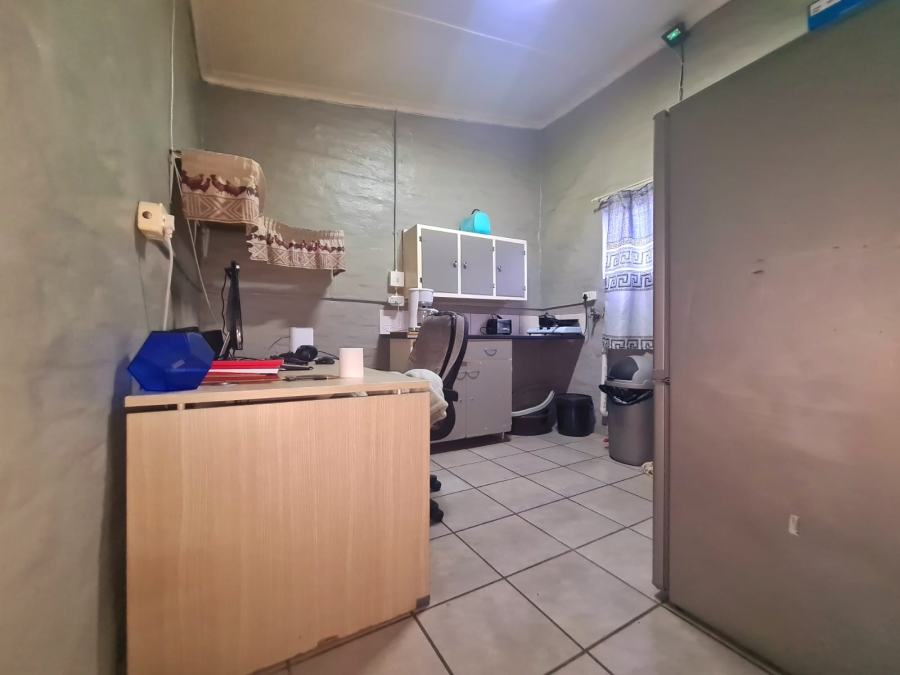 5 Bedroom Property for Sale in Mandeni KwaZulu-Natal