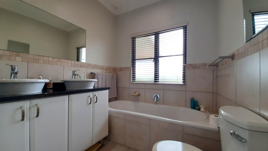 2 Bedroom Property for Sale in Simbithi Eco Estate KwaZulu-Natal