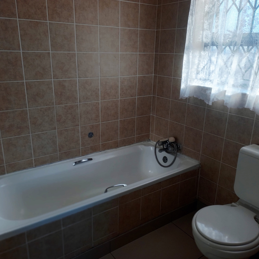 4 Bedroom Property for Sale in Birdswood KwaZulu-Natal
